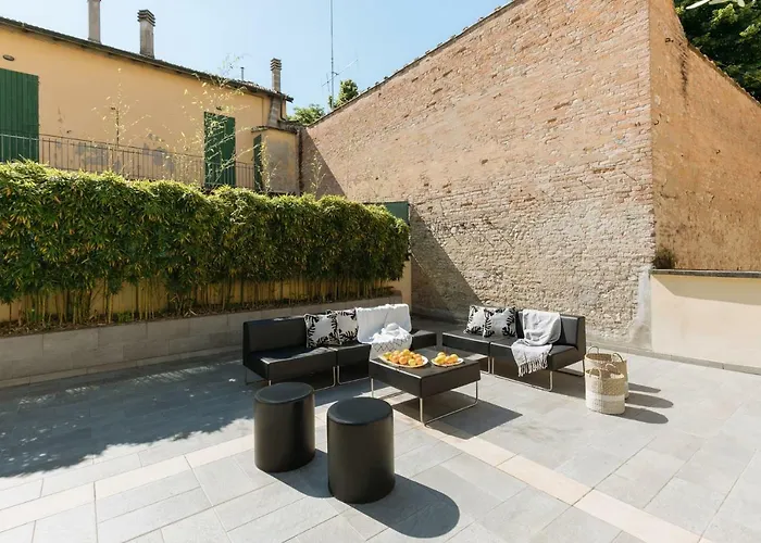 Carducci - By Residences * بولونيا